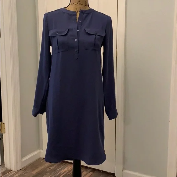 adrienne vittadini dress shirt Adrienne Vittadini Blue Stripe Button Up Shirt Black Embroidered 3/4 Sleeve  Sz 6